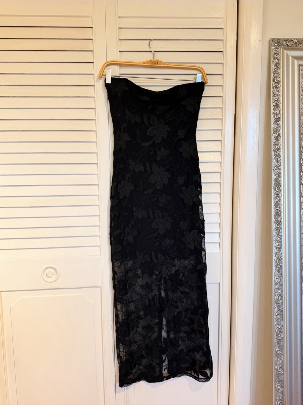 Dynamite Sweetheart Mesh Maxi Dress Floral Black Medium